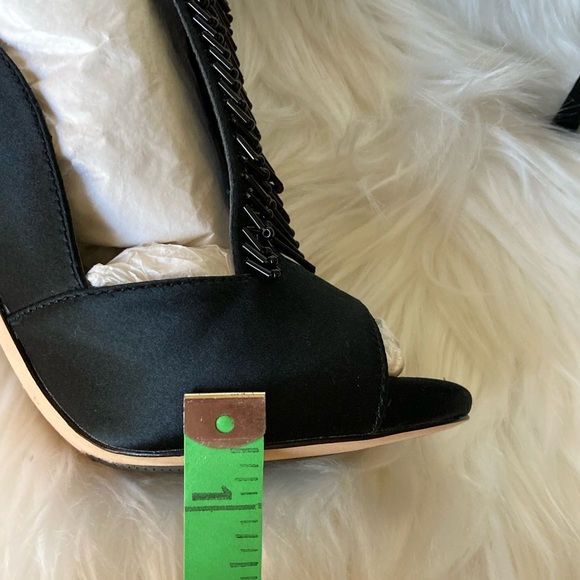 Gorgeous Leon Max Black Beaded Party Heels, 6.5 - Picture 9 of 16